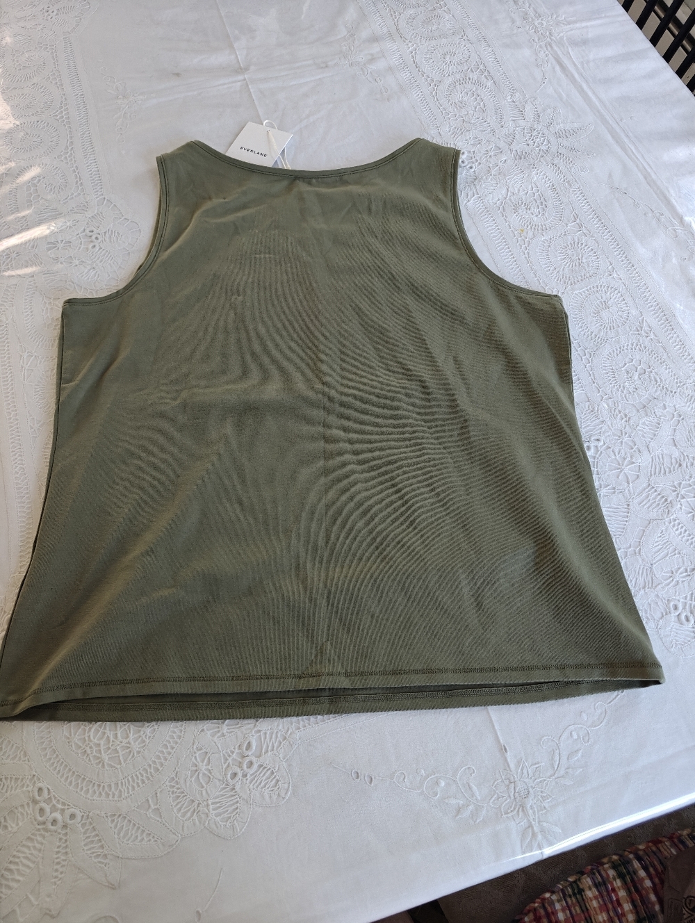 Everlane The Form Tank - Picture 9 of 9